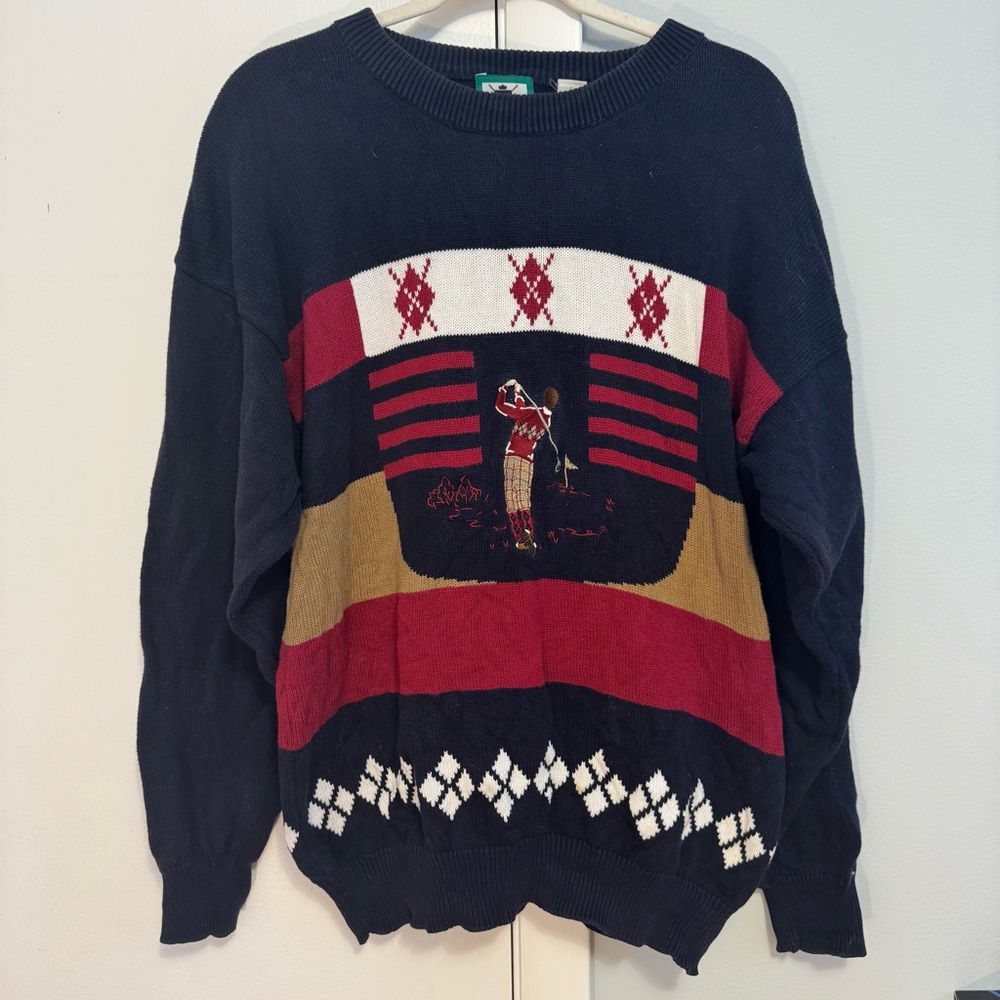 Izod Vintage Golf Crewneck Sweater. Size large. 100% cotton.